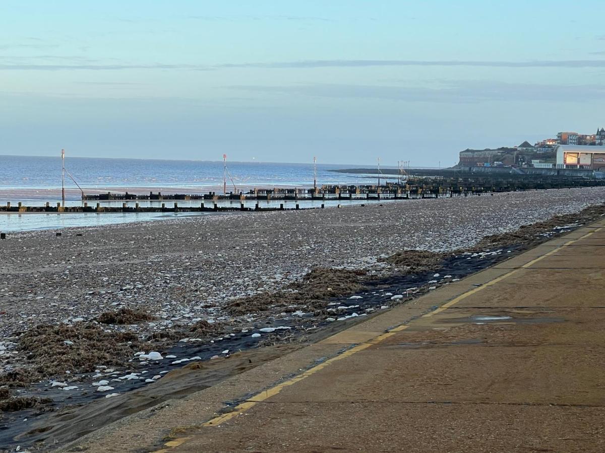 Gone To The Beach Flat 1 Hunstanton Eksteriør billede