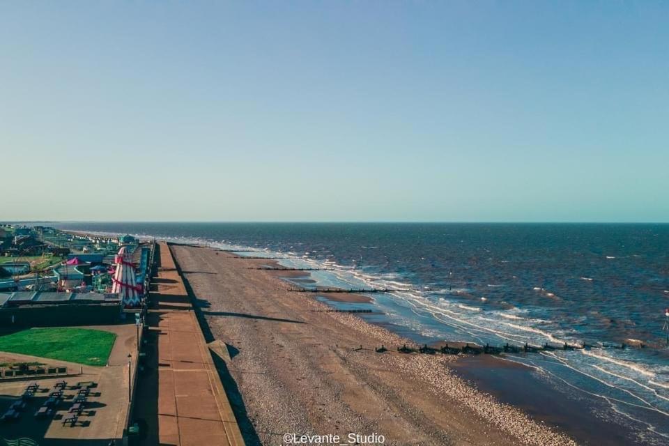 Gone To The Beach Flat 1 Hunstanton Eksteriør billede